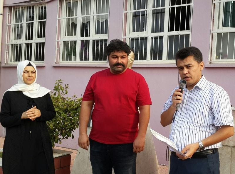 Kaymakamlıkça Başarı ödülü alan öğretmenlerimiz
